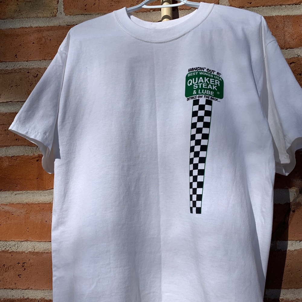 Vintage gildan tee